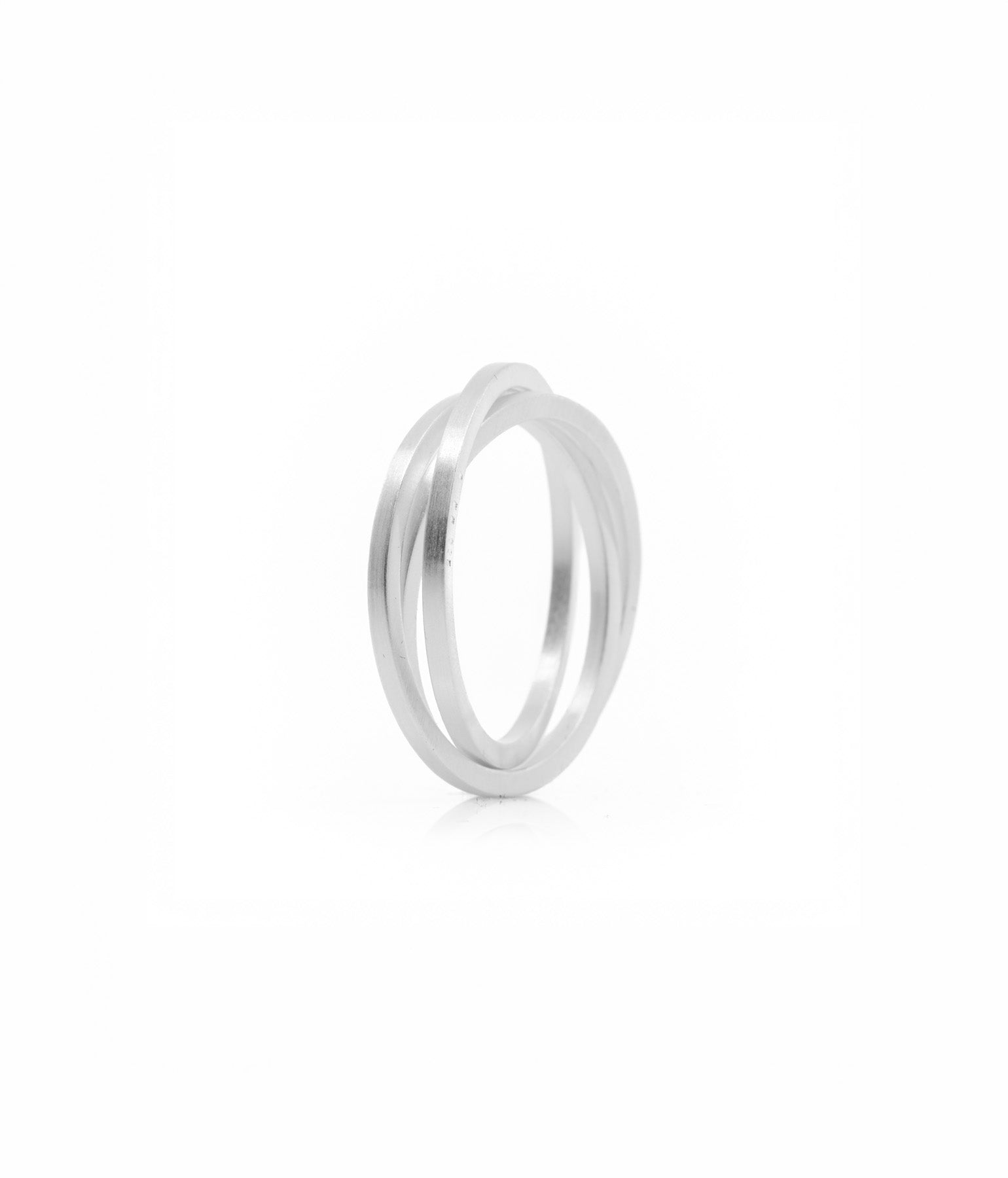 PLURAL TRIO RING ECKIG