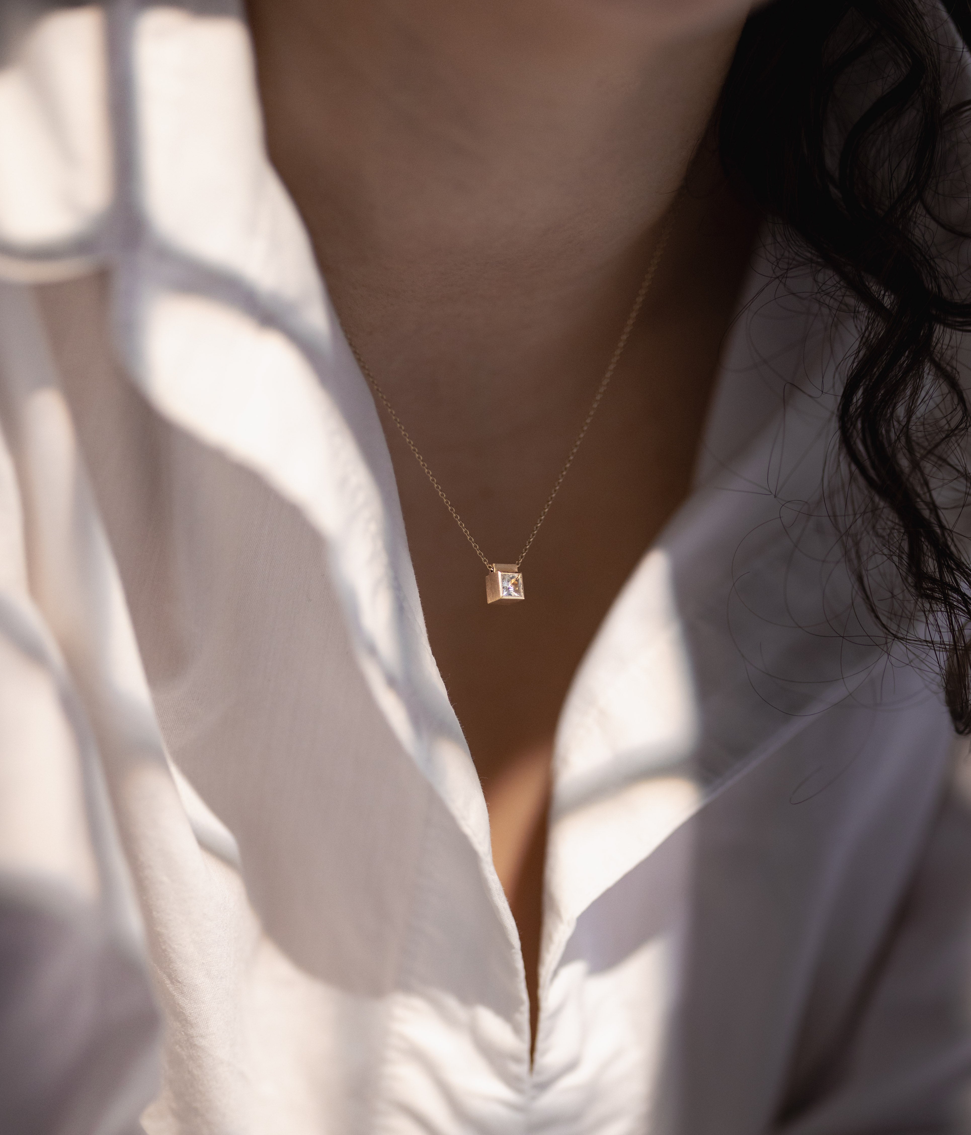 BOX KETTE SAPHIR WEIß