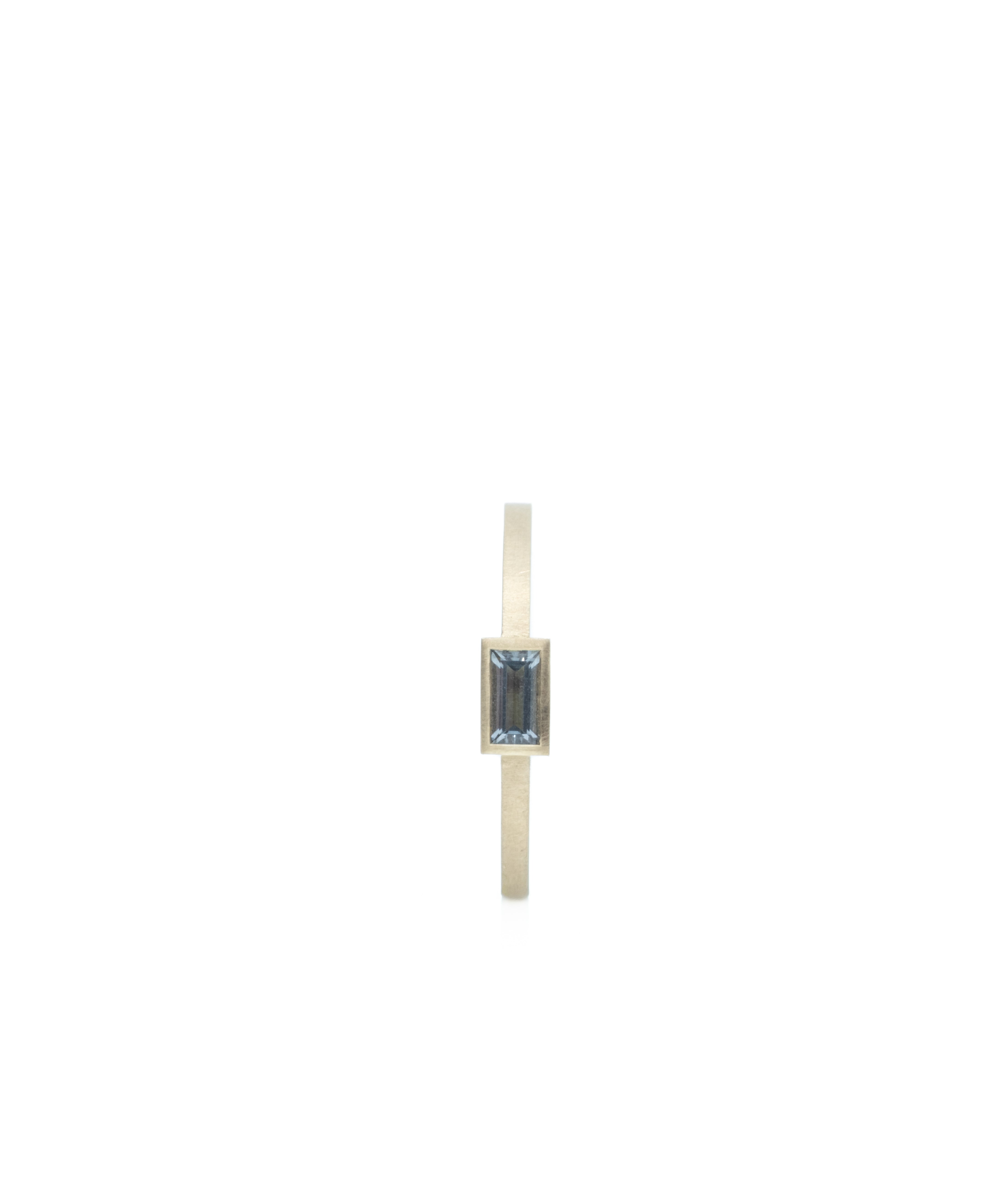 BOX RING SPINELL GRAU